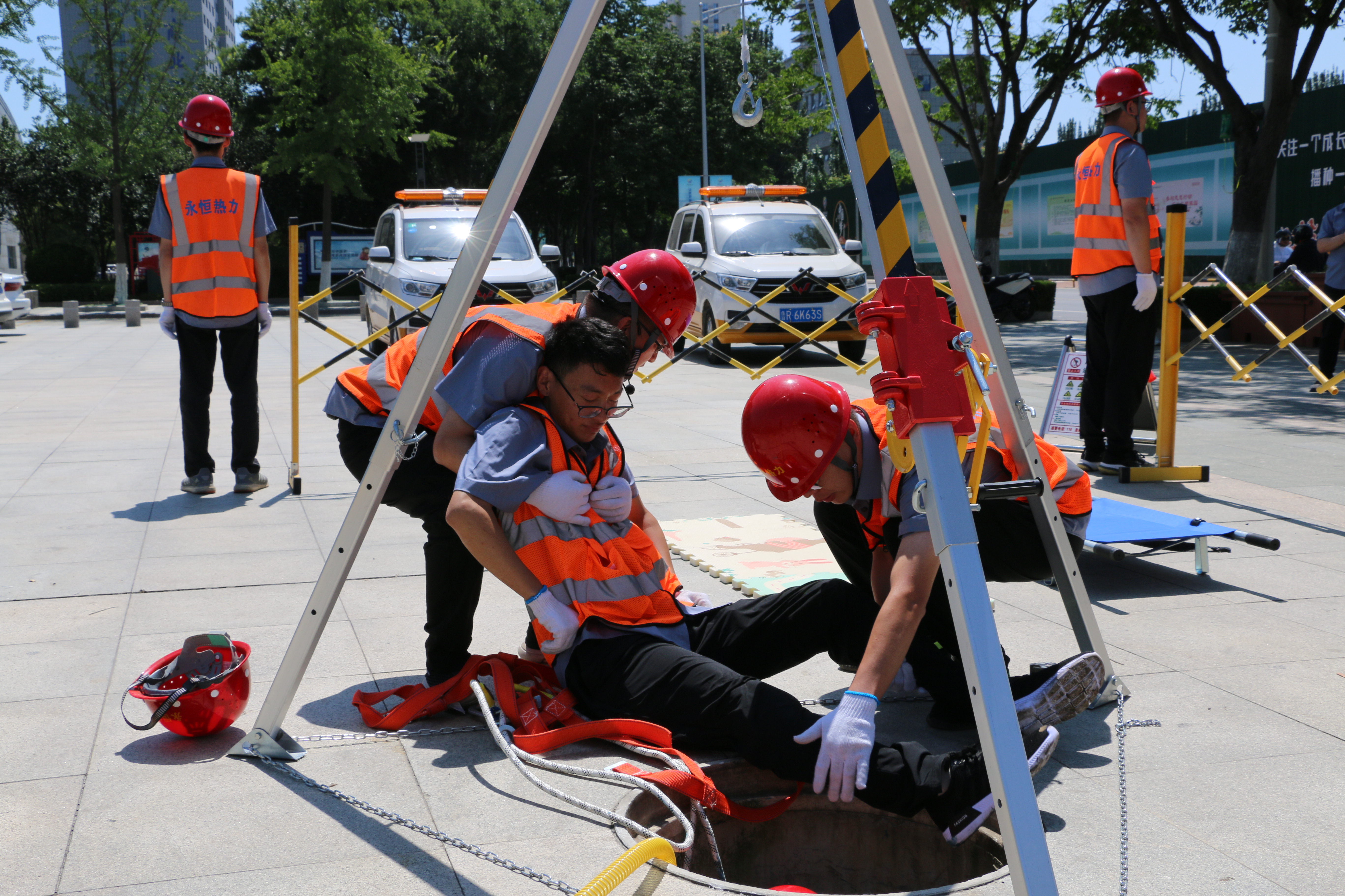 IMG_2682.JPG IMG_2682.JPG