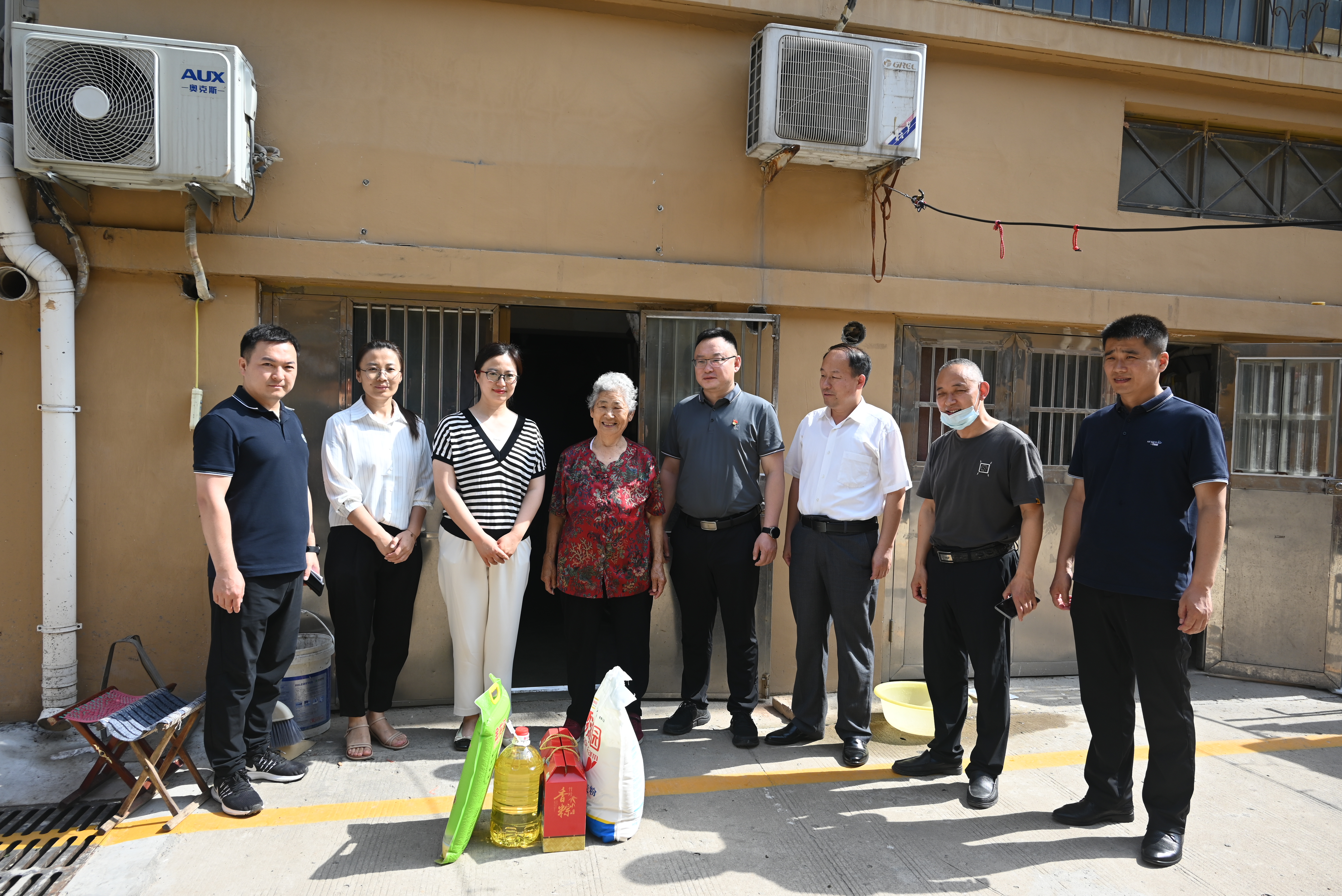 DSC_2055.JPG DSC_2055.JPG