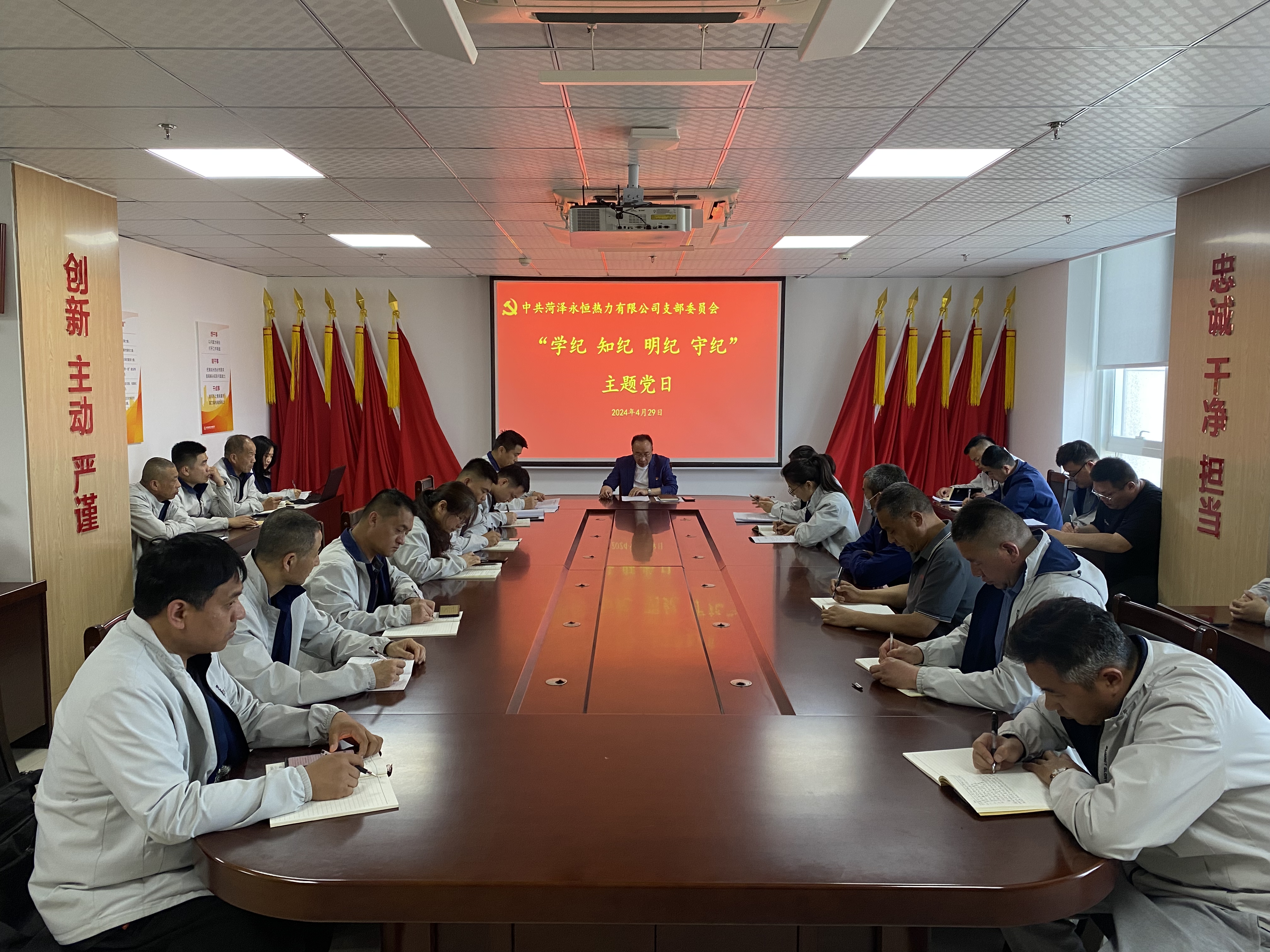 6256ab732e128fc4751de526f497318.jpg 6256ab732e128fc4751de526f497318.jpg